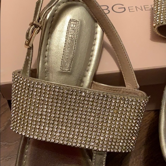 Sandals - Picture 2 of 4